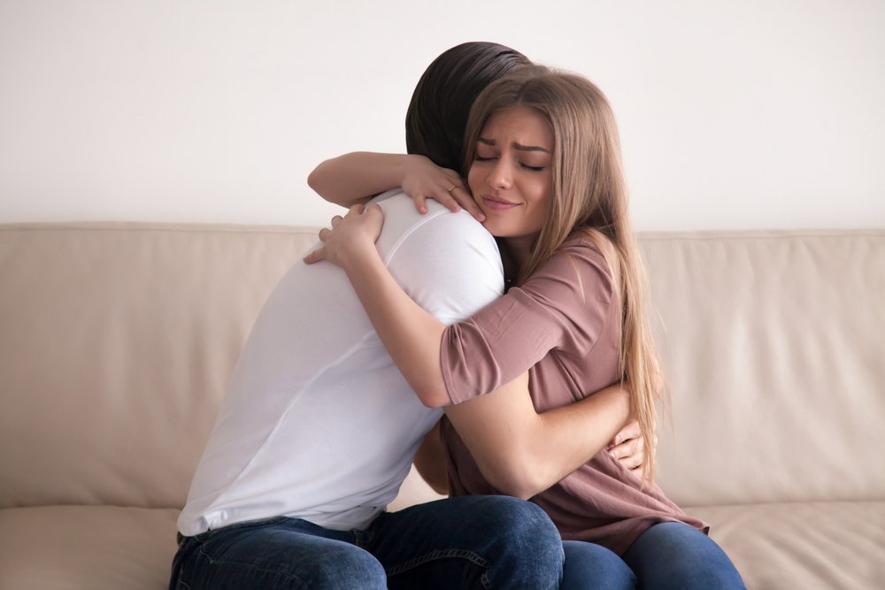 Forgiving Couple, Clothing, Face, Joint, Jeans, Skin, Head, Smile, Leg, Comfort, Neck