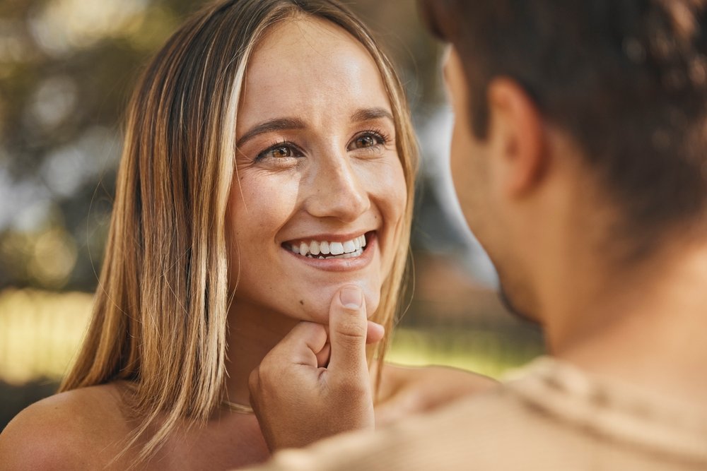 Man Holding Woman's Chin, Face, Smile, Lip, Hand, Eyebrow, Happy, Flash photography, Gesture