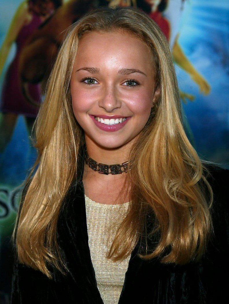 Hayden Panettiere Young, Forehead, Cheek, Smile, Lip, Eyebrow, Eyelash, Happy, Makeover, Iris